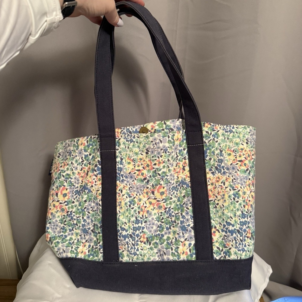 NWT J. Crew Beach Travel Canvas Tote Bag Carryall Blue Floral Flowers Preppy